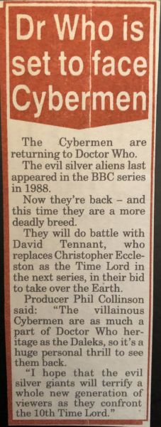 File:2005-11-11 Express and Star.jpg